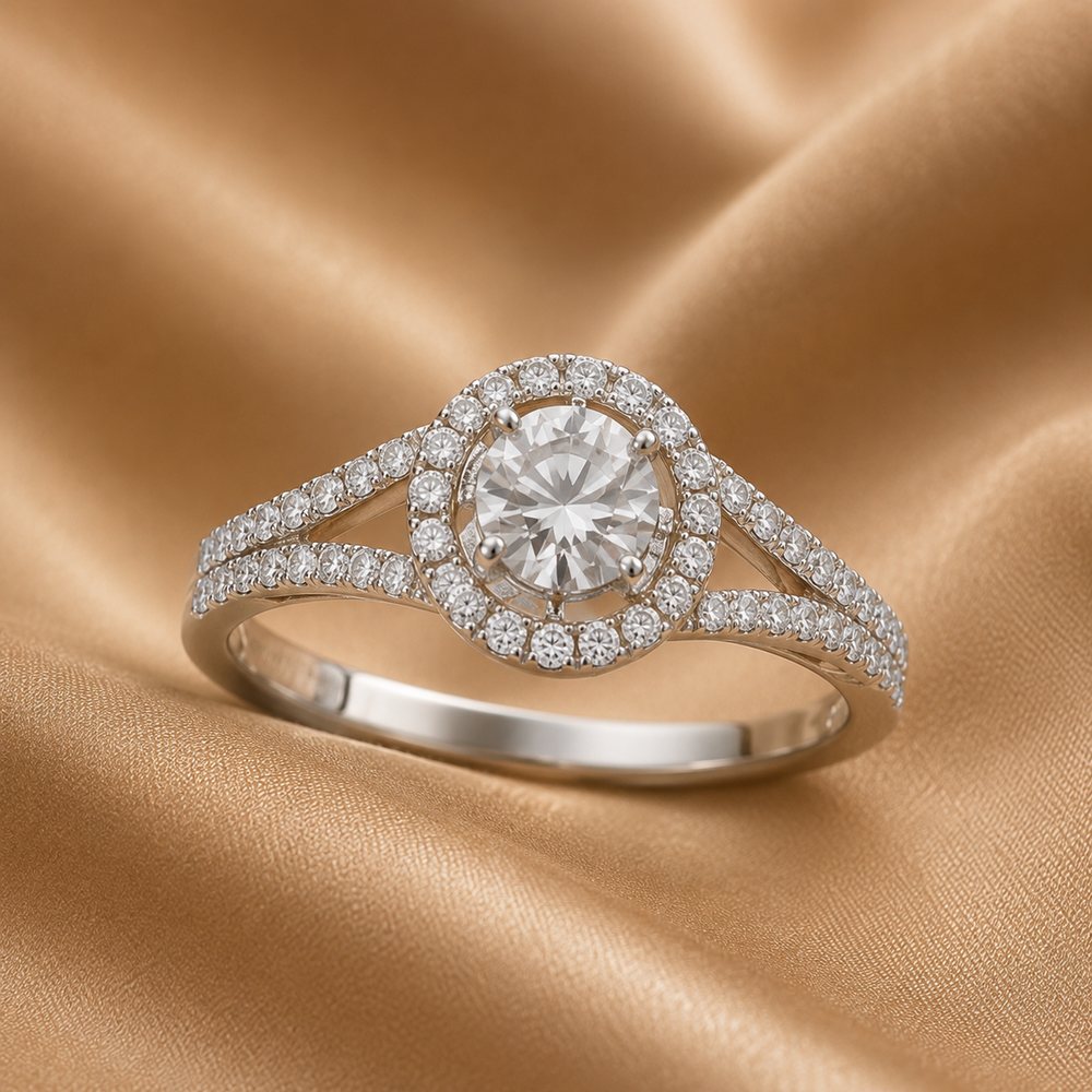 Diamond halo ring