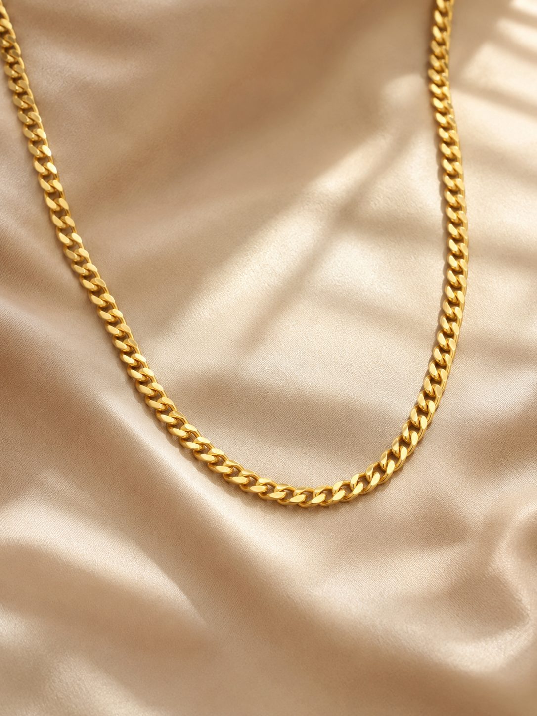 Men's thick gold curb chain